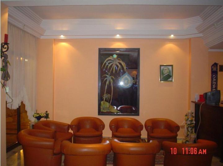 Akerdem Hotel Kuşadası Buitenkant foto