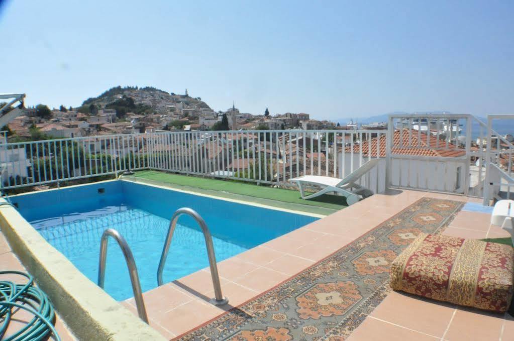 Akerdem Hotel Kuşadası Buitenkant foto