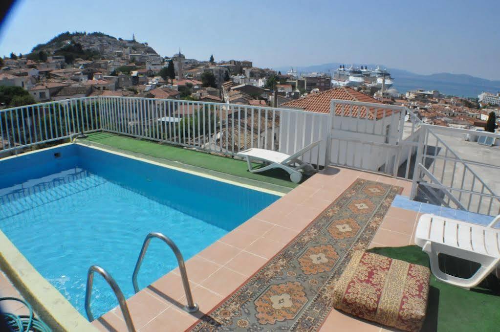 Akerdem Hotel Kuşadası Buitenkant foto